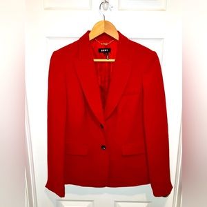 Dkny size 8 women’s blazer worn once